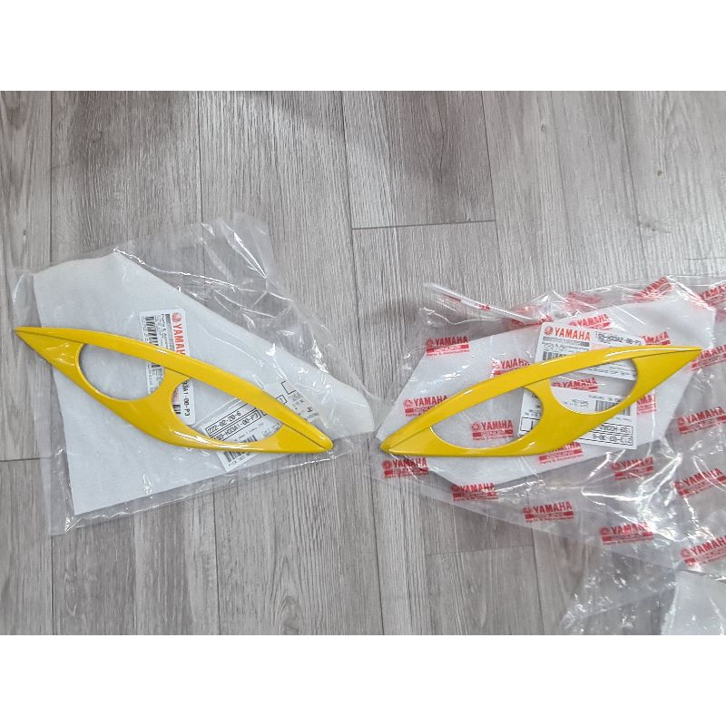 Bộ Body Kit Exciter 2006-2010 màu vàng, Có lẻ từng món