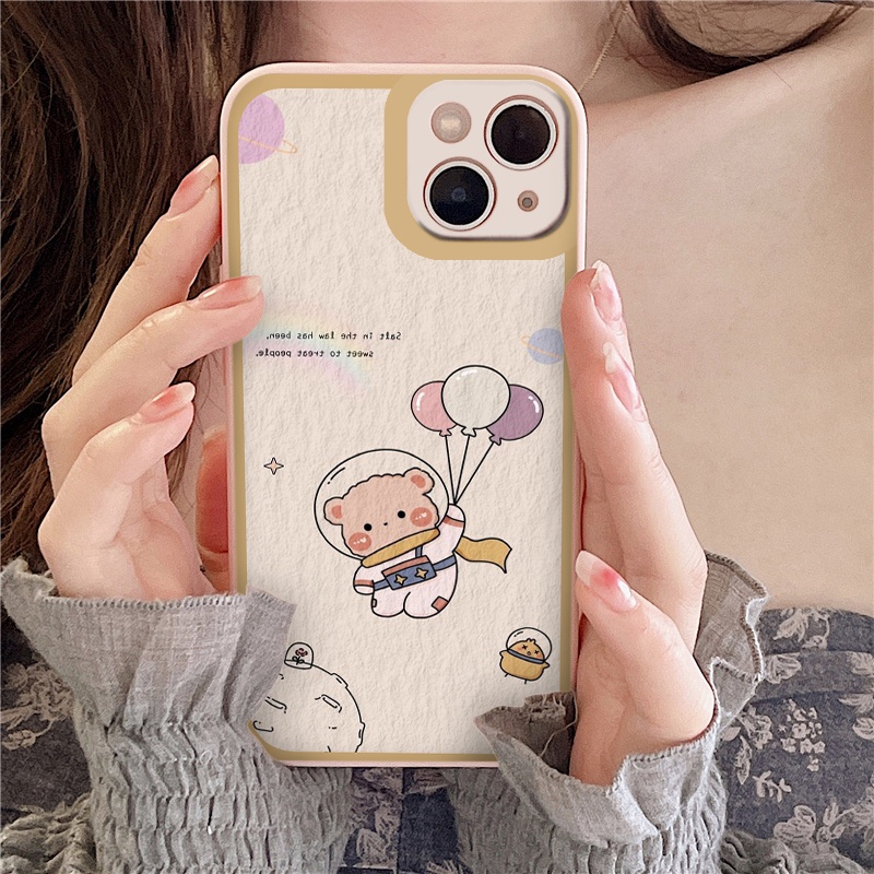 [ IPHONE ] Ốp Lưng Bảo Vệ CAMERA gấu phi hành gia ốp iphone 12 pro /x/ 8plus/11 pro/11/12 pro max/13/promax tr1006