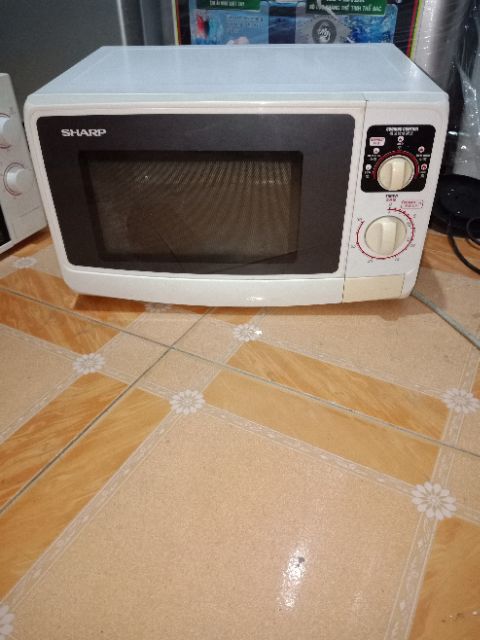 Lò vi sóng shapr R-20A1 22 lit