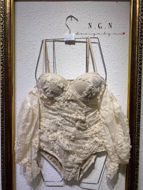 Bikini ren hoa cao cấp tay áo tháo rời kiểu đan lưng sexy hoa voan bikini tiểu thư