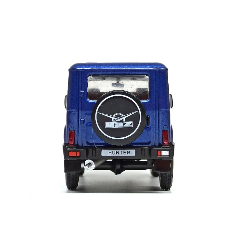 Mô hình xe Uaz Hunter