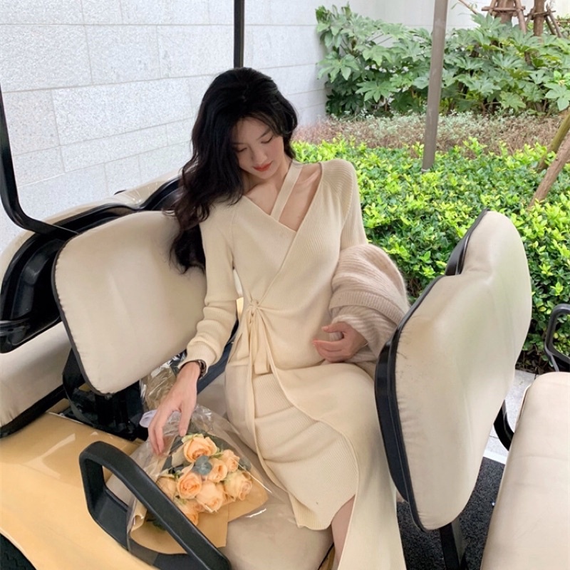 Váy len dáng suông mỏng nhẹ nhàng thời trang Hàn Quốc