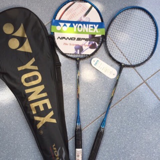 Vợt cầu lông yonex (2chiếc vợt+bao đựng )
