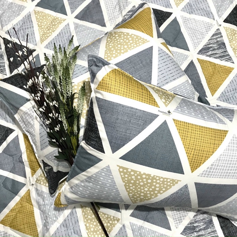 Drap Thắng lợi cao cấp chuẩn logo CTY siêu đẹp mát mịn mẫu TAM GIÁC VÀNG