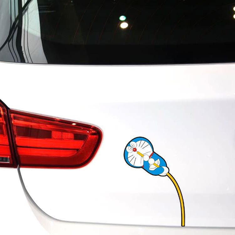 Sticker dán trang trí nắp bình nhiên liệu / cửa sổ xe ô tô hình doraemon xinh xắn