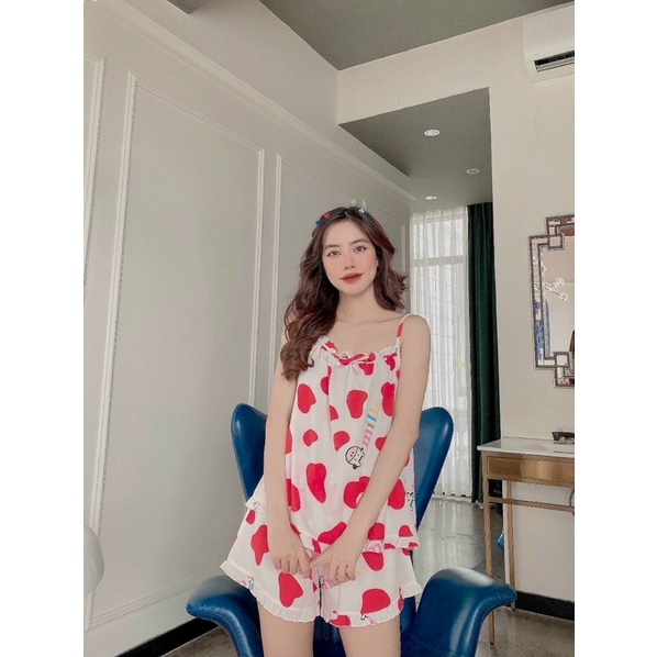 Bộ lụa đùi 2 dây bò sữa form rộng Bộ mặc nhà Linh Htt