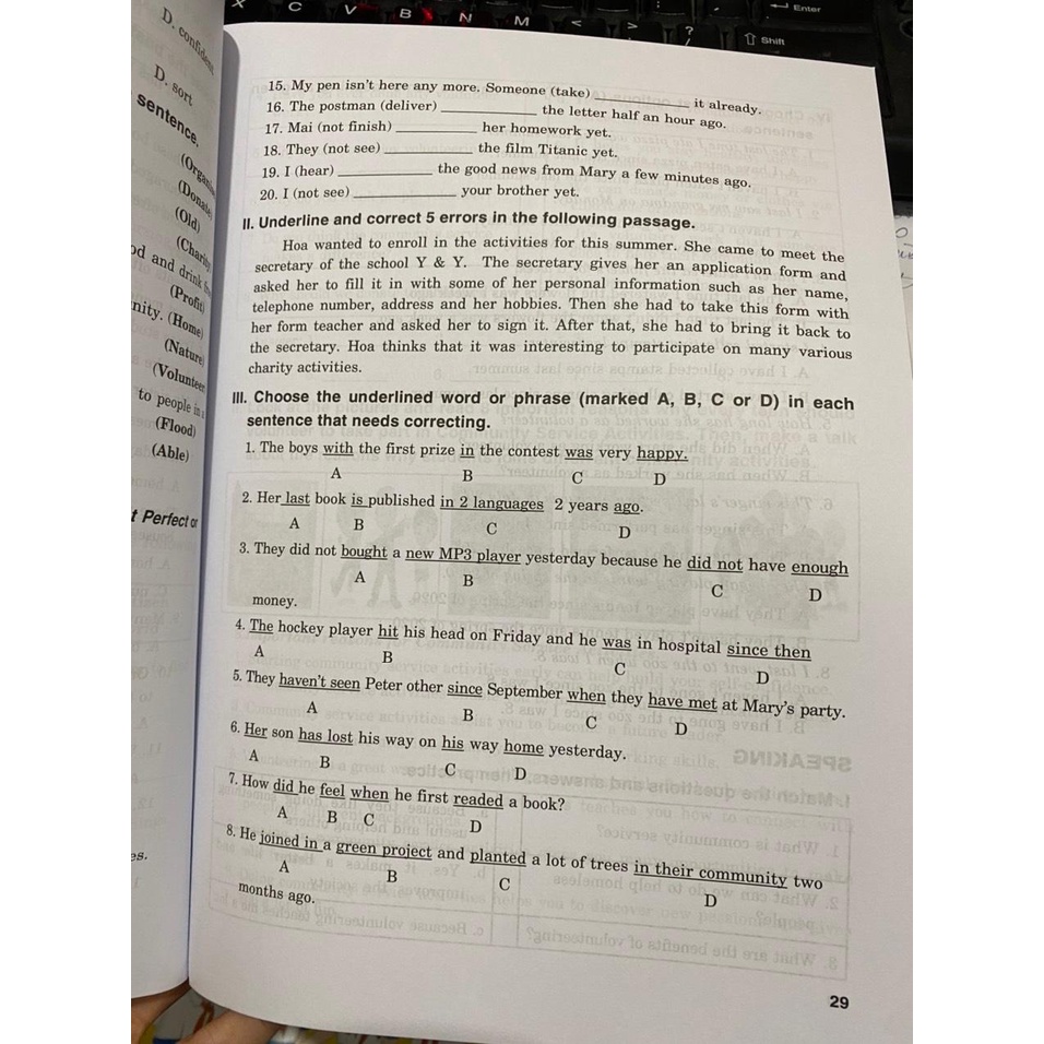 Sách - Bài tập phát triển năng lực tiếng anh 7 ( Global Success )