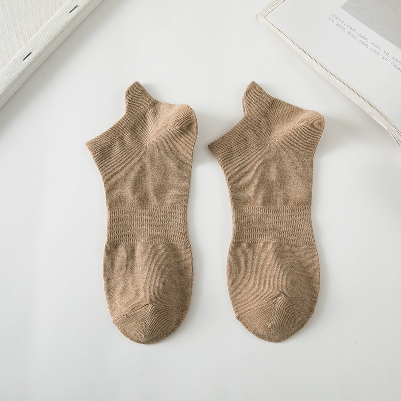 Tất nam cổ ngắn màu trơn chống tuột gót đi mùa hè chất liệu cotton thoáng mát - T039