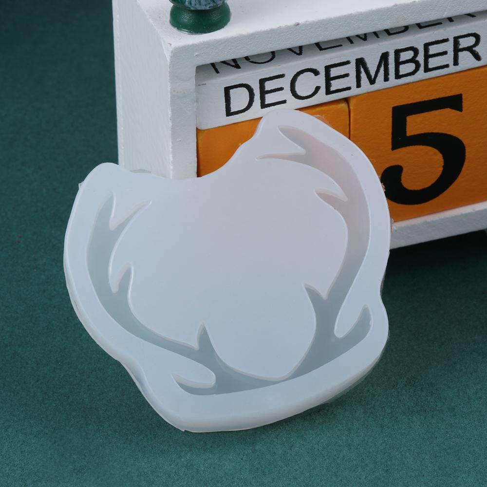Khuôn Làm Mặt Dây Chuyền Handmade Silicone Hình Sừng Hươu