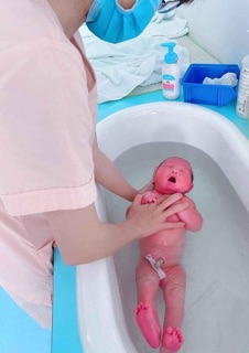 Sữa tắm gội em bé HANAYUKI