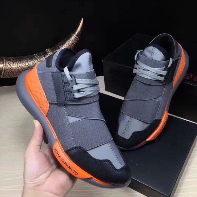GIÀY THỂ THAO Y3