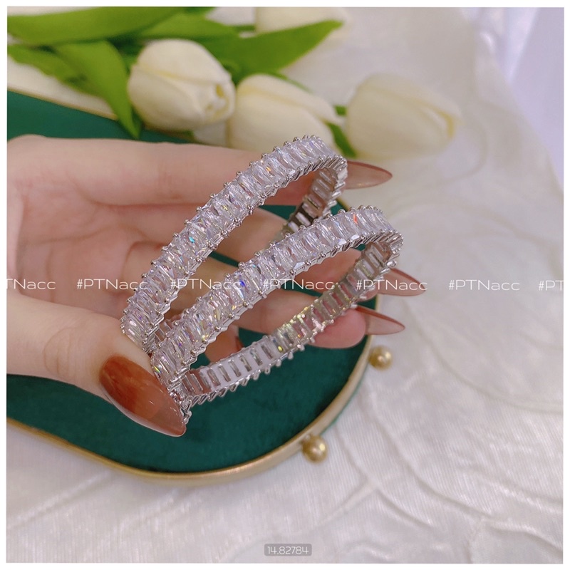 Vòng tay xi bạch kim đính full đá paguet vuông sáng lung linh .PTNACC.