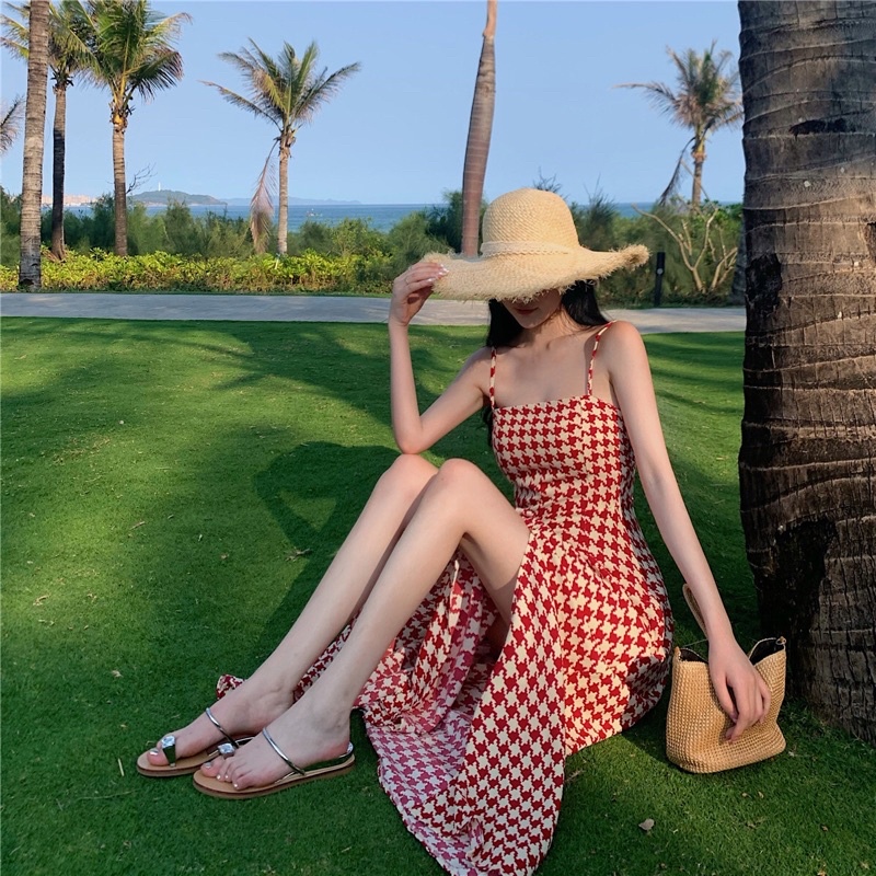 Đầm maxi caro 2 dây xẻ quyến rũ tà đen đỏ