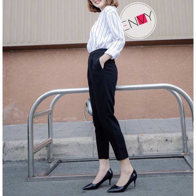 Quần baggy cạp chun sau lưng chất sạn Hàn siêu đẹp | BigBuy360 - bigbuy360.vn