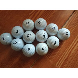 Bóng golf chữ B