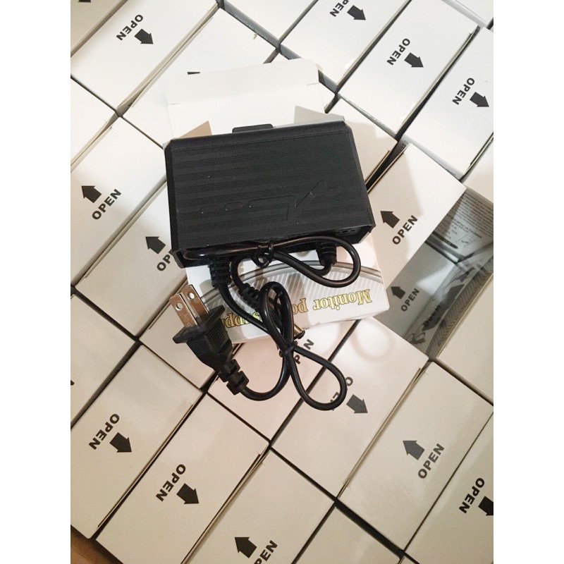 Nguồn Adapter 12V_2A Có Móc Treo Đèn Báo Dùng Cho Camera