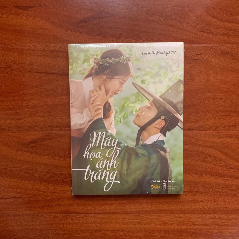 Notebook - Mây họa ánh trăng (kèm postcard)
