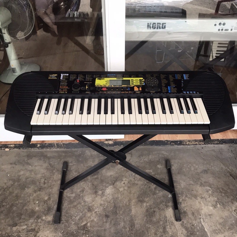 Đàn nội địa Nhật Yamaha PSR -79 giá rẻ . âm thanh hay . đầy đủ chức năng . bảo hành 12 tháng