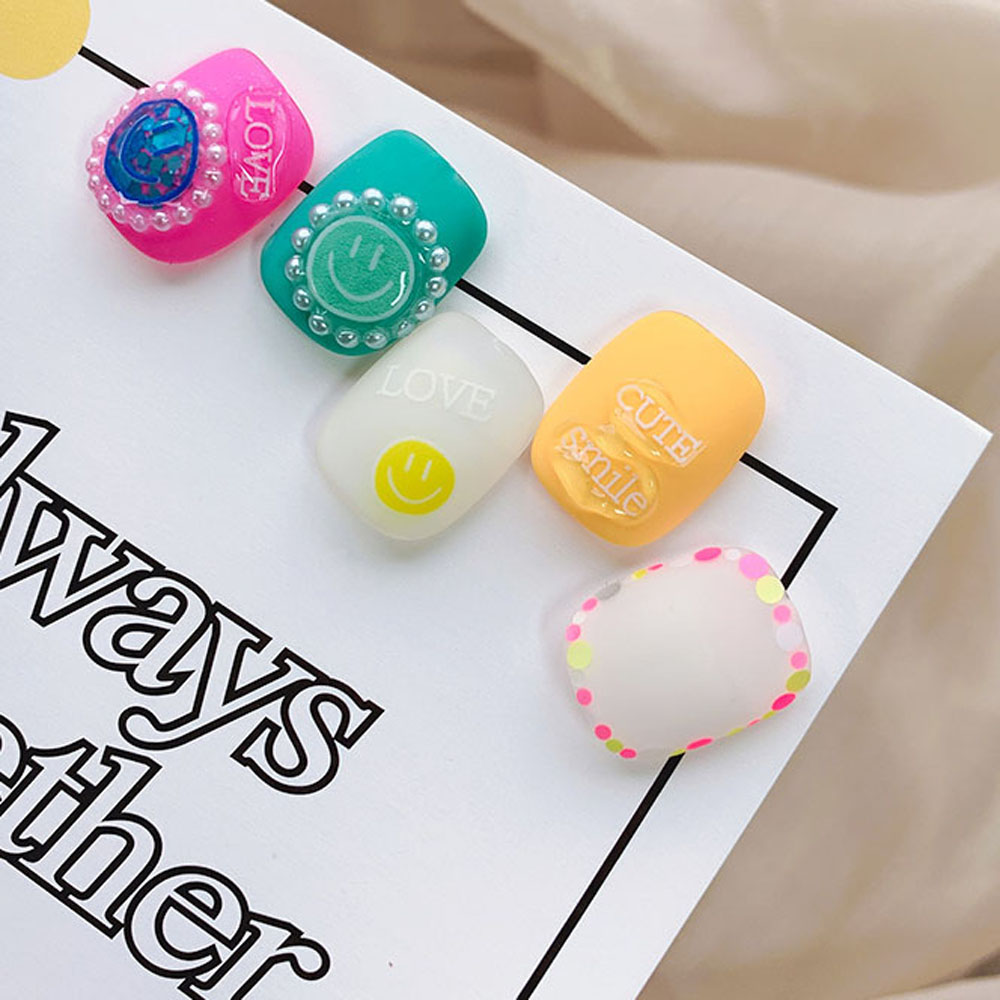 [Hàng mới về] Nhãn Dán Trang Trí Móng Tay Nghệ Thuật Tự Dính Hình Hoa Cười Xinh Xắn