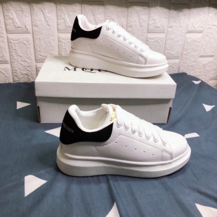 Giày Thể Thao MCQUEEN trắng nam nữ học sinh sinh viên T11 S11 | BigBuy360 - bigbuy360.vn