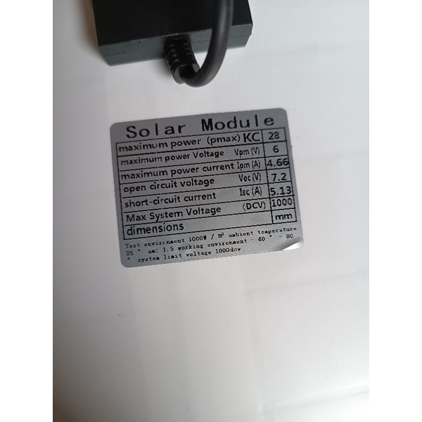 Tấm pin năng lượng mặt trời poly 6v 3w,12w,18w,28w,35w dây dài 5m