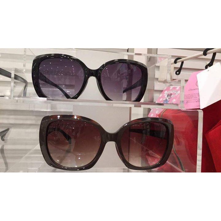 Kính chống tia UV