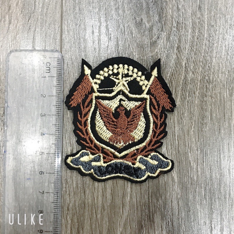 Sticker , logo 2 hình thêu Sử tử + Đại bàng