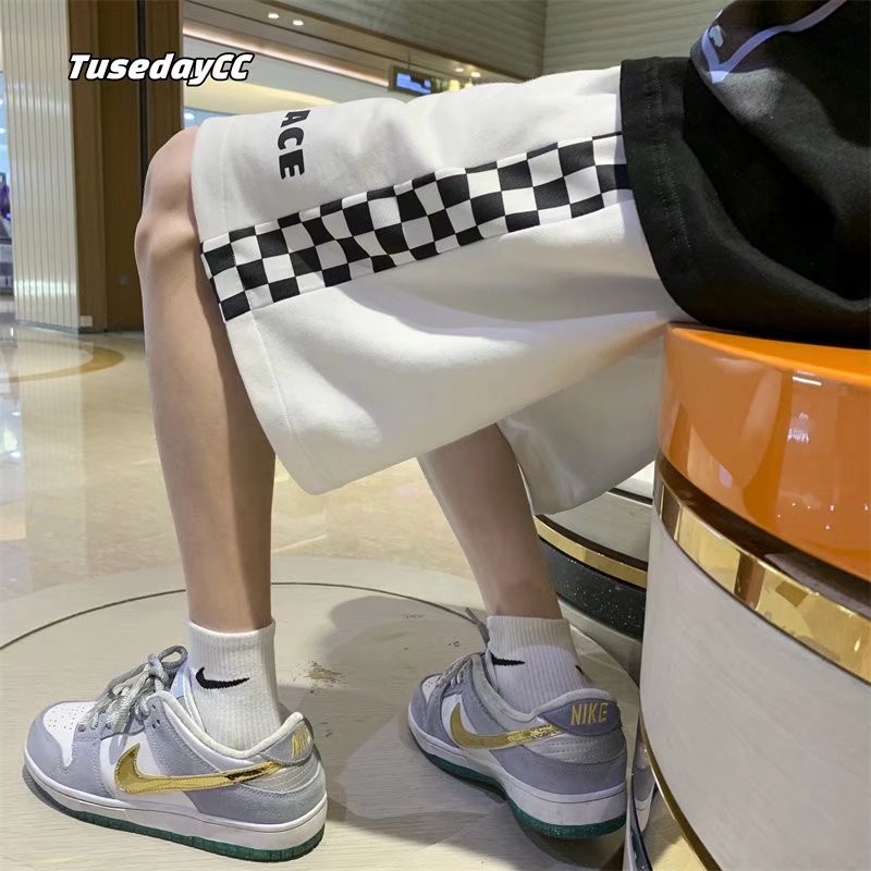 Quần ngắn ống rộng Thoải Mái Họa Tiết Kẻ Sọc Phong Cách Hip Hop Đường Phố Hàn Quốc Cỡ M-3XL Cho Nam