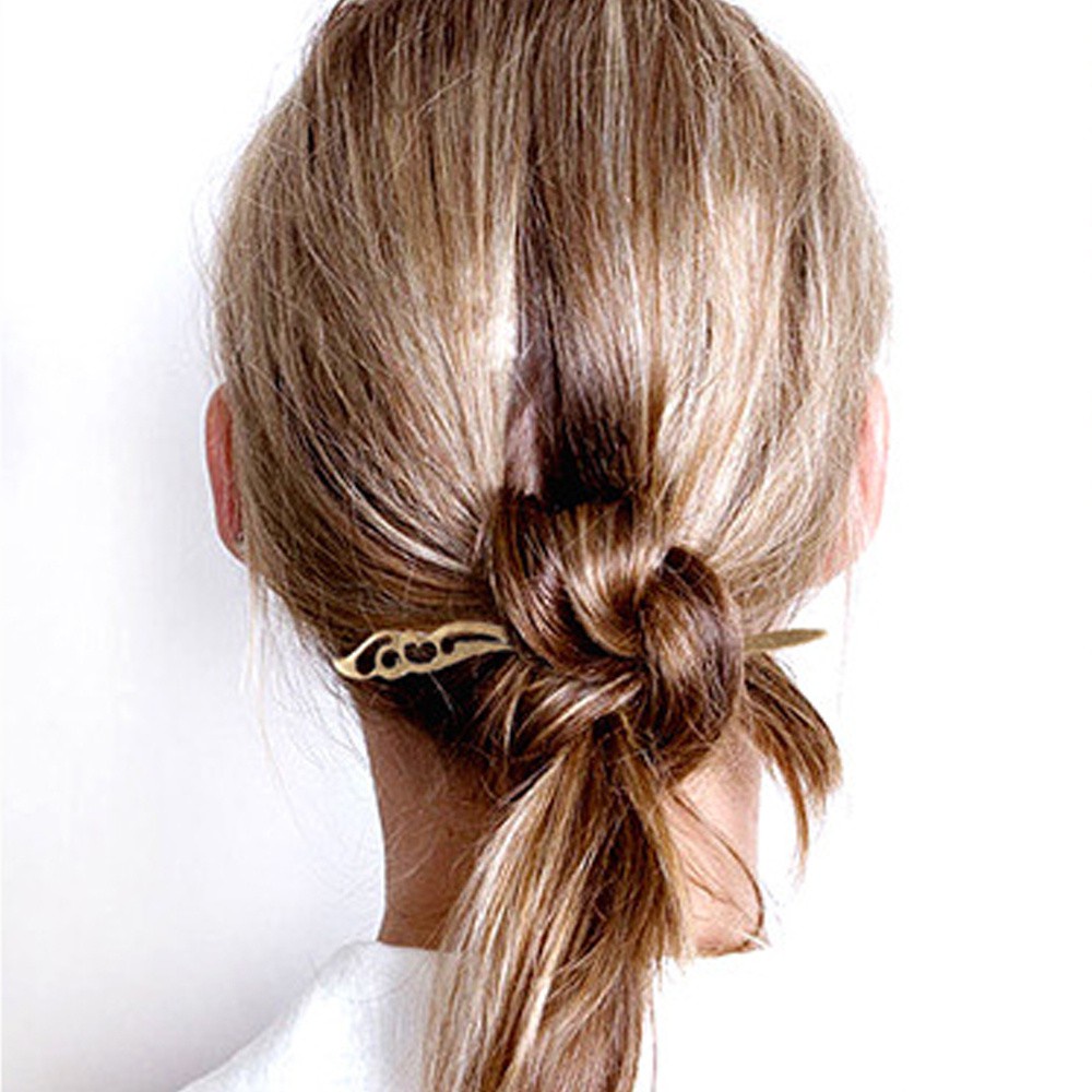 Trâm Cài Tóc Bằng Kim Loại Chạm Khắc Phong Cách Trung Hoa Cổ Điển Cho Nữ