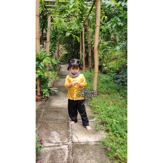 Bộ Bà Ba Cho Bé Màu Vàng Đồng (8-45kg)