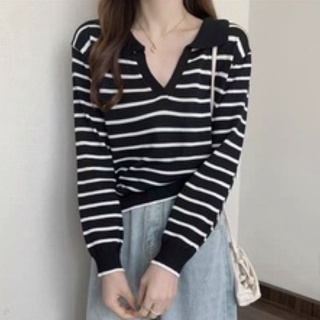 Áo kẻ ngang cổ polo