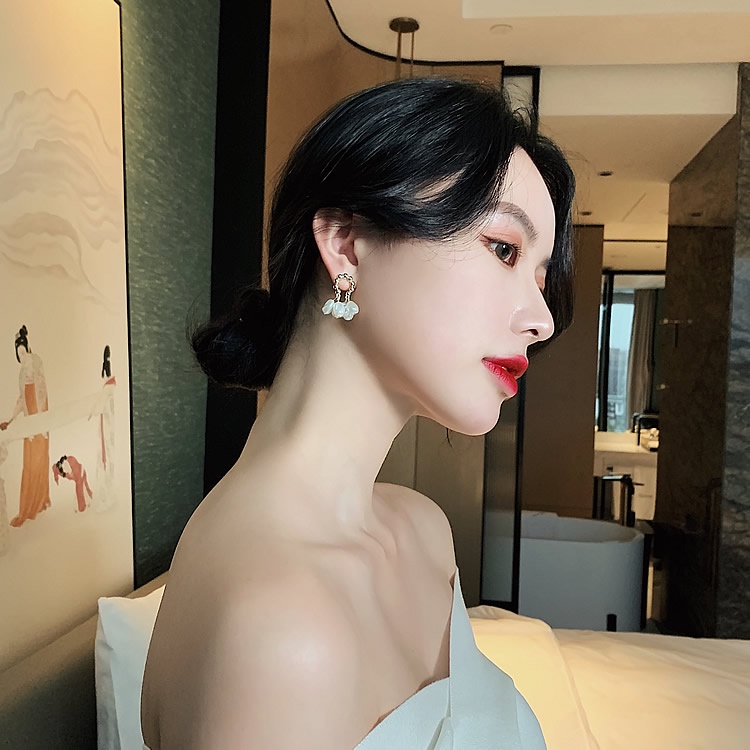 Đôi Bông Tai Ngọc Trai Thời Trang