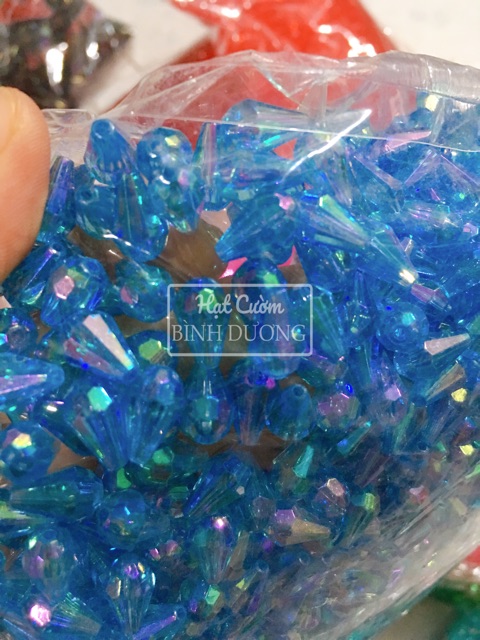 Khoảng 400 Hạt cườm giọt cừ dài 1cm gói 100gr