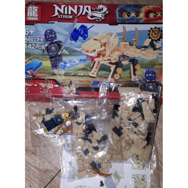 Lắp ráp Legoninja rồng 8019 có 142 chi tiết