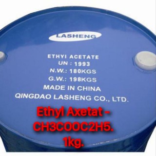 Dung môi ethyl axetat - ch3cooc2h5. 1lít.