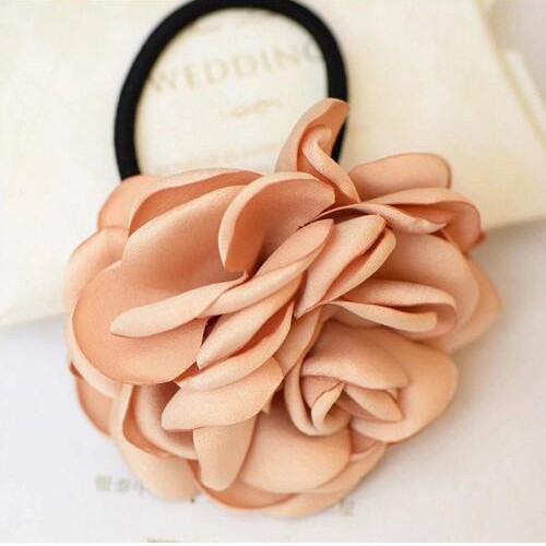 Dây Buộc Tóc Cao Su Đính Hoa Trà Nhân Tạo