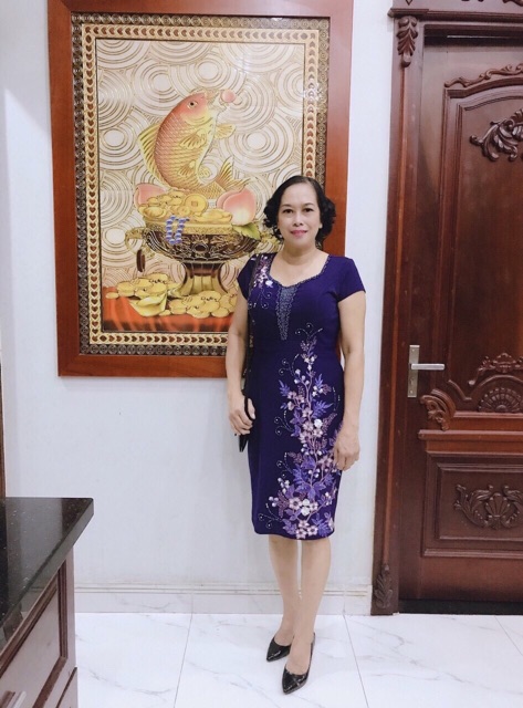 Đầm trung niên nữ kết ren đầy đủ size