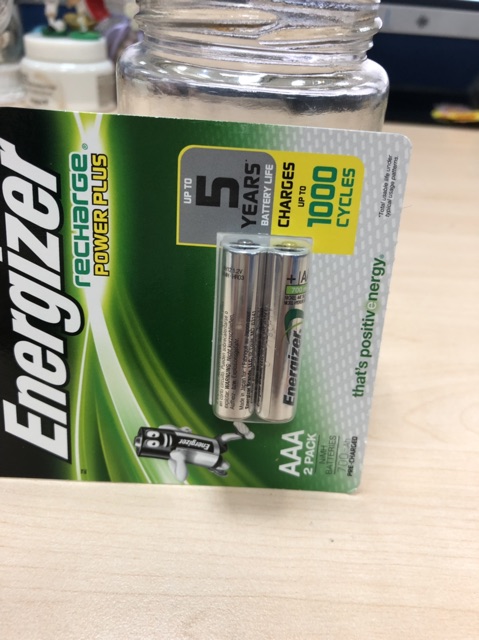 Pin sạc AAA 700mAh ENERGIZER vỉ 2 viên