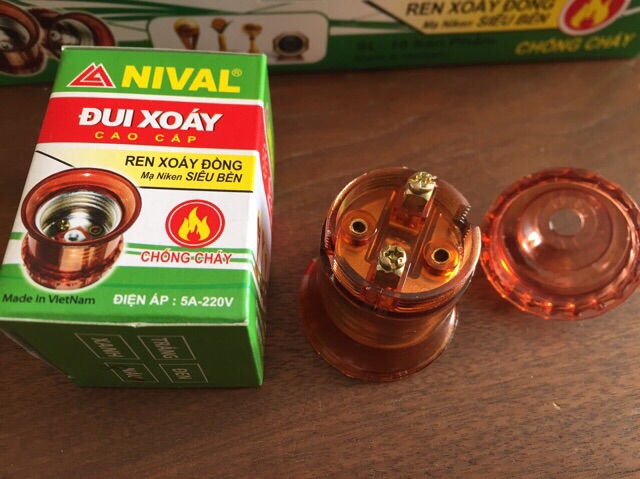 Đui bóng đèn xoáy E27 Nival loại tốt