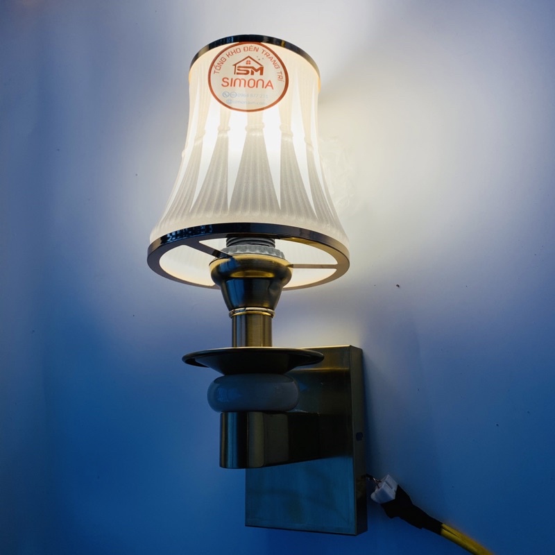 Đèn gắn tường phòng ngủ cầu thang HAPOVA ALIDA 8808 + Tặng bóng led