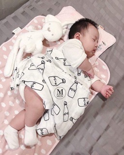 Thỏ Mamas, Gấu Mamas