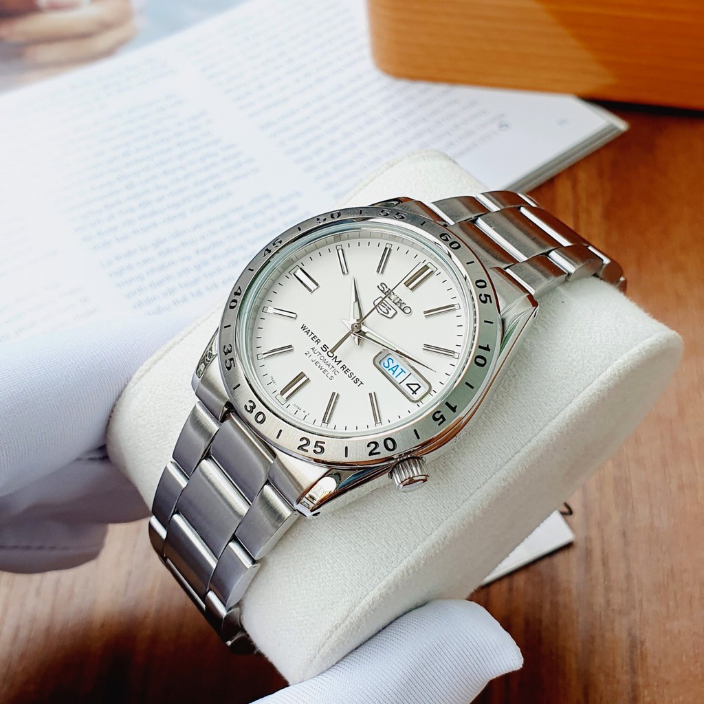 Đồng hồ Nam Seiko 5 Sport SNKD97K1 Automatic Size 39mm,Mặt trắng,Lịch thứ ngày-Máy cơ tự động-Dây kim loại thép cao cấp