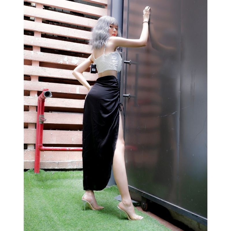 Chân váy lụa rút dây màu trắng và đen HCV20 Hỉn Hỉn Store | BigBuy360 - bigbuy360.vn