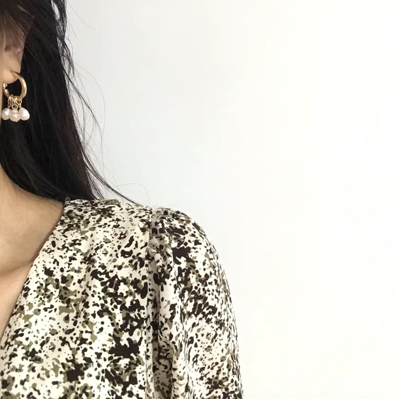 Bông tai khoen hạt