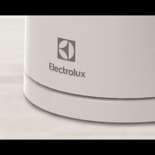 Ấm đun nước Electrolux E2EK1-100W