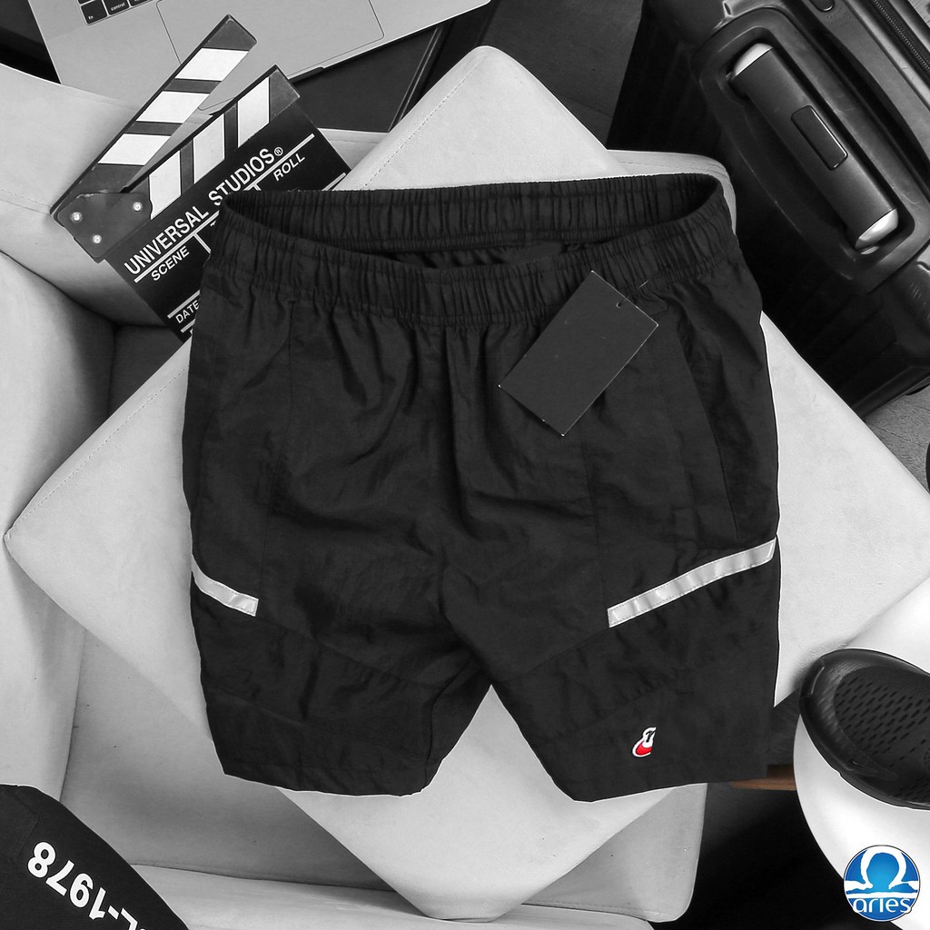 Quần short nam Heritage Windrunner Short dù co giãn siêu nhẹ mát - ARIES | BigBuy360 - bigbuy360.vn