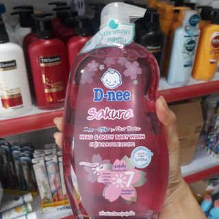 Sữa tắm gia đình chứa sữa D-Nee 800ml