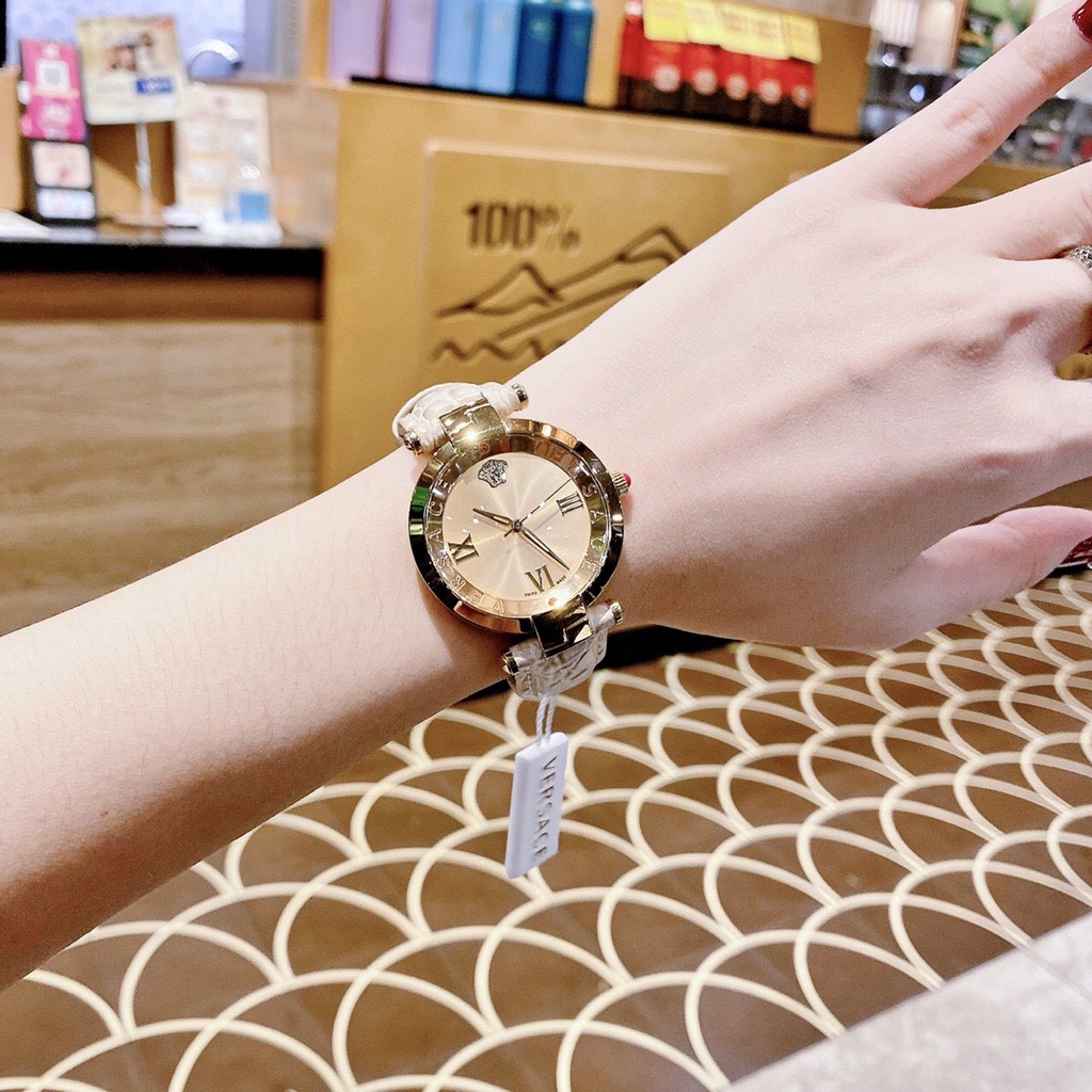 Đồng Hồ Versace Nữ Mã Đẳng Cấp Quý Phái mặt tròn dây da siz 35mm