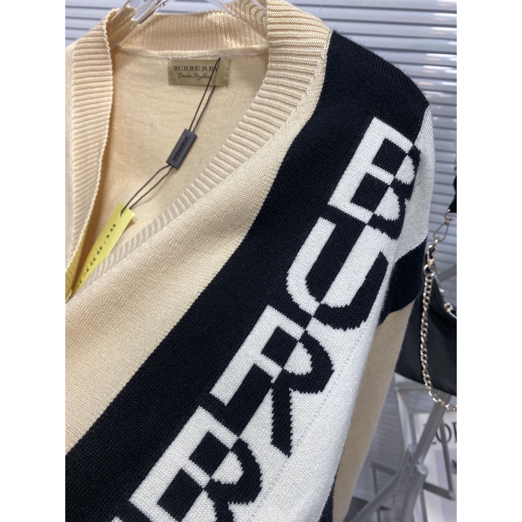 Áo Cardigan Burberry  FW21