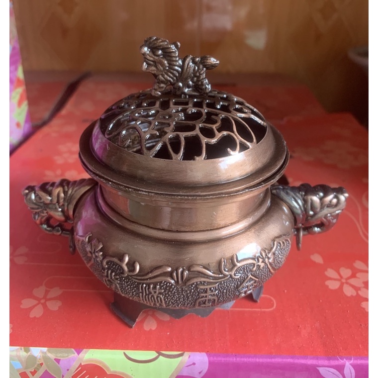 Lư Hương đốt trầm bằng đồng